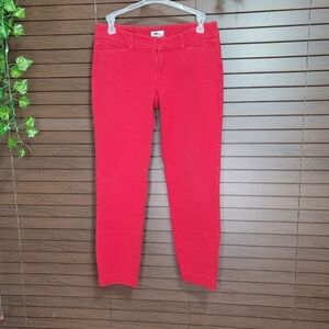 Old Navy Diva Low Rise Cropped Stretch Pants Robbie Red Women's Size 4